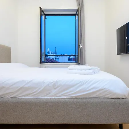 Palazzo Goldoni 93 Apartment Triest